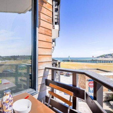 La Rev'Rie - Vue Sur Mer Avec Balcon Deauville Exterior photo
