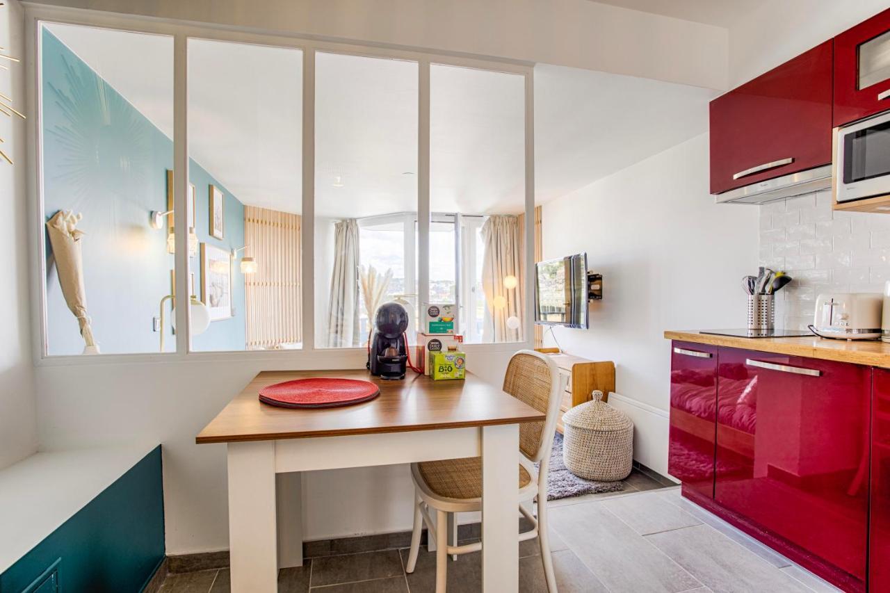 La Rev'Rie - Vue Sur Mer Avec Balcon Deauville Exterior photo