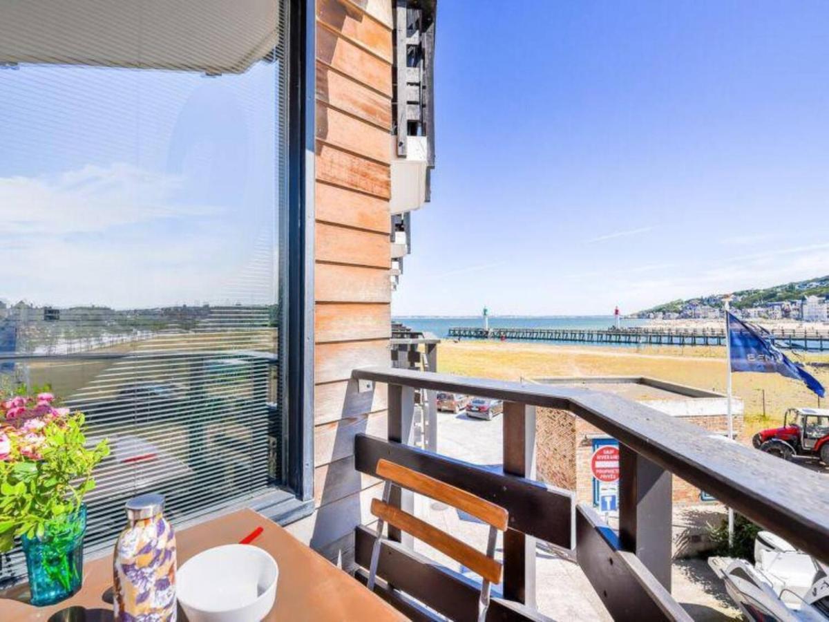 La Rev'Rie - Vue Sur Mer Avec Balcon Deauville Exterior photo
